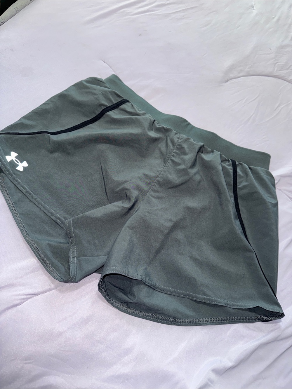 Under Armour Women's Charcoal Grey Athletic Running Shorts
